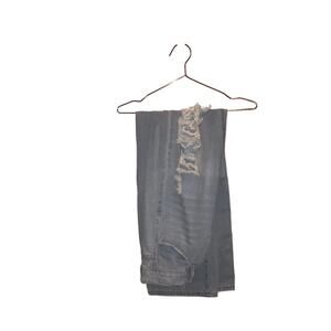 Jessica light wash destroyed jeans size medium